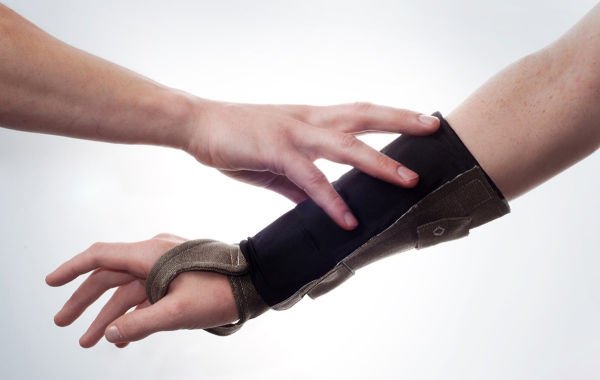Social Touch Technology